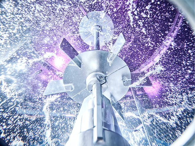 With our incessant research and development, we are pushing the boundaries of magnetic mixing technology towards increasingly complex stirring tasks in ever larger volumes.