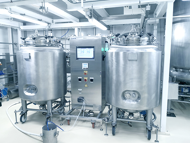 Mobile preparation system front view